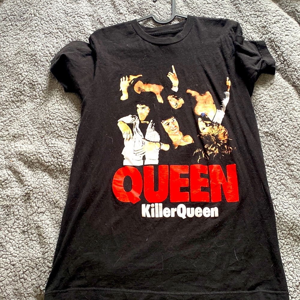 Black Queen band tee